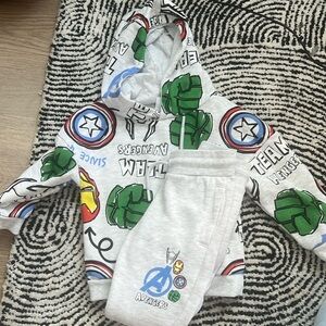 Pant and hoody set marvel